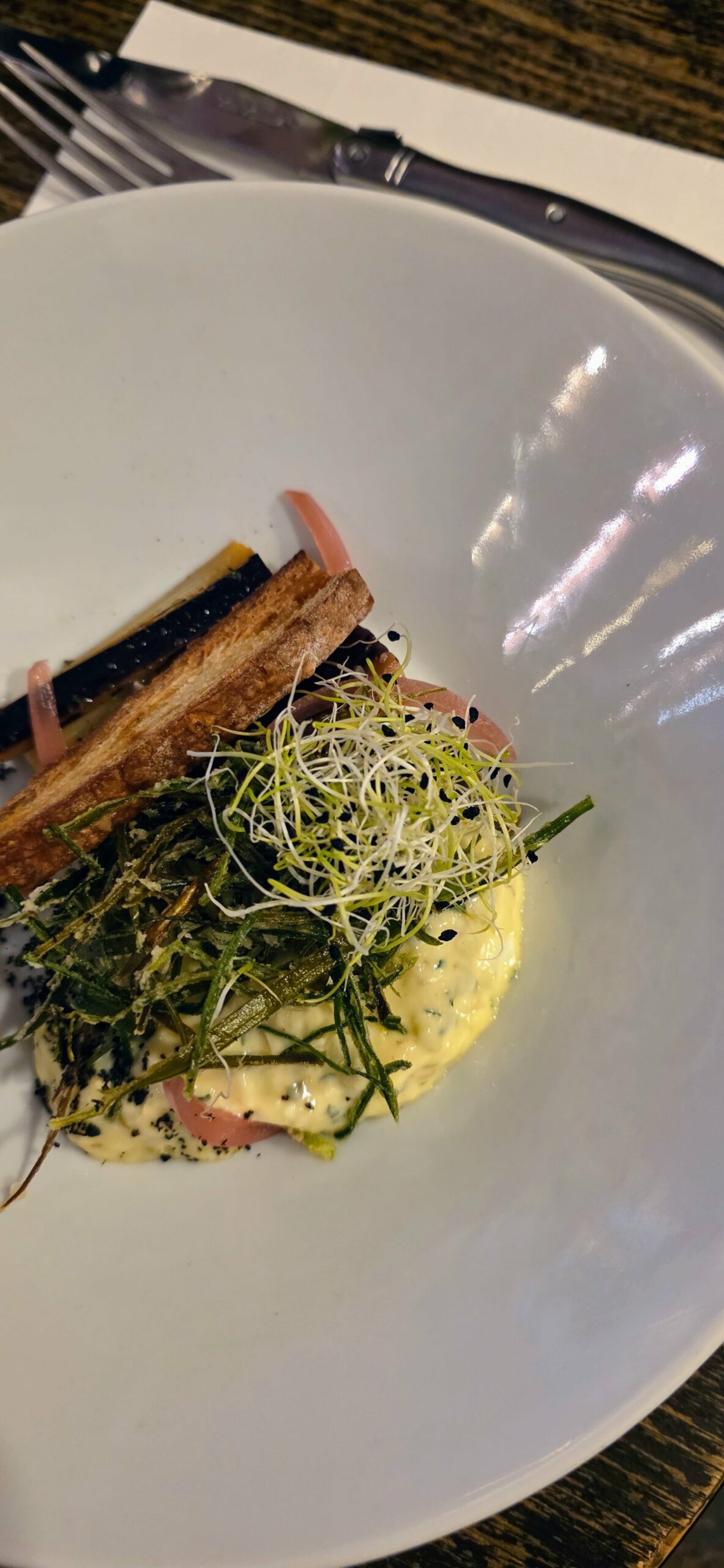Paris 6ème, Le Petit Littré, un bistrot parisien où la tradition se cuisine avec passion. Paris 6ème, Le Petit Littré, un bistrot parisien où la tradition se cuisine avec passion.